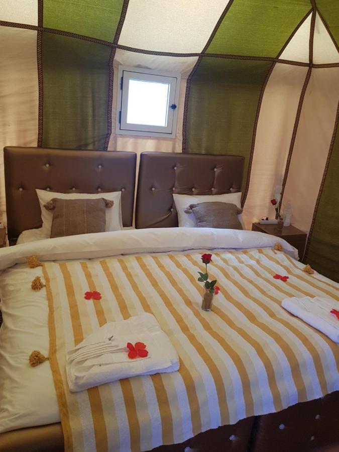 Sahara Family Camp Hotel Мерцуга Екстериор снимка