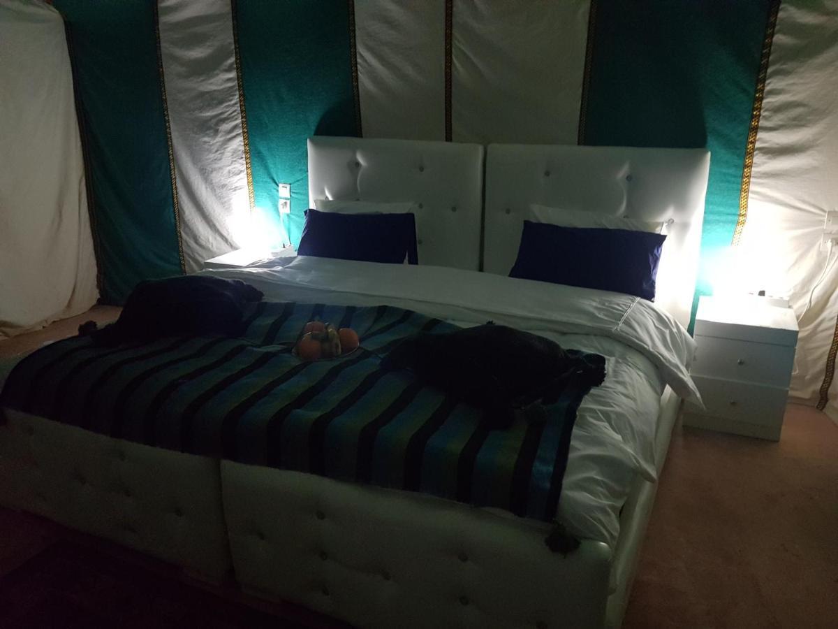 Sahara Family Camp Hotel Мерцуга Екстериор снимка
